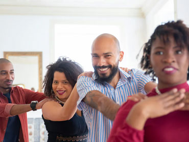 The Art of Exceptional Hosting: 30 Essential Tips for a Memorable Gathering