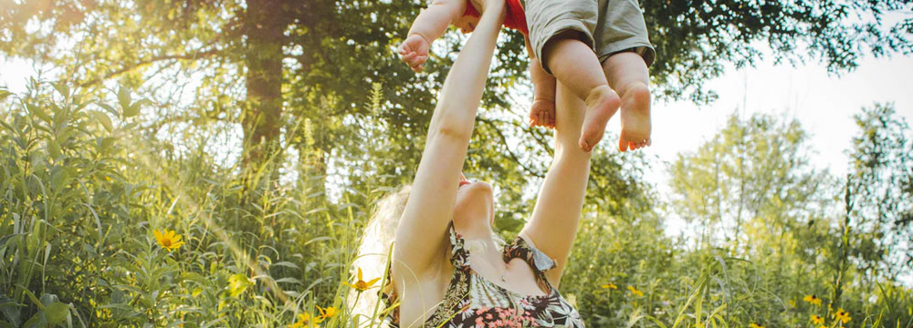 15 Uplifting Father's Day Bible Verses: Honoring the Strength and Wisdom of Fathers