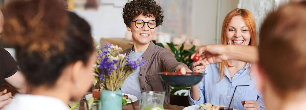 Crafting Heartfelt Thanks: Appreciating a Delightful Lunch